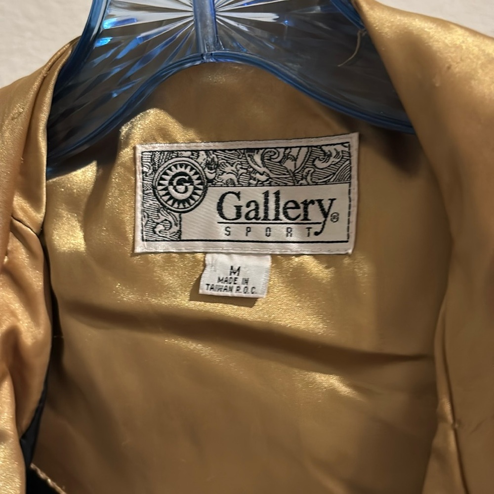 Retro Jacket - Picture 3 of 7